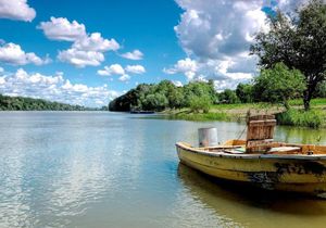 Recreation by  river Tisza